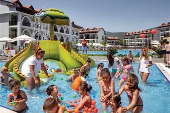 Ramada Resort by Wyndham Akbuk 4*