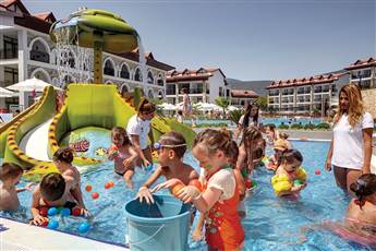 Ramada Resort by Wyndham Akbuk 4*