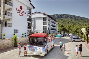 Ramada Resort by Wyndham Akbuk 4*