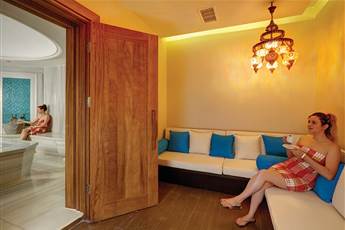 Ramada Resort by Wyndham Akbuk 4*