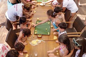 Ramada Resort by Wyndham Akbuk 4*