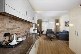 Ramada Resort by Wyndham Akbuk 4*