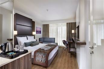 Ramada Resort by Wyndham Akbuk 4*