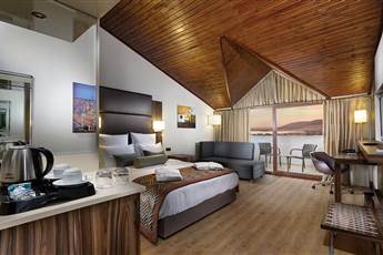 Ramada Resort by Wyndham Akbuk 4*