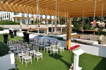Ramada Resort by Wyndham Bodrum 5*