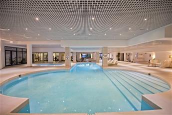 Ramada Resort by Wyndham Bodrum 5*