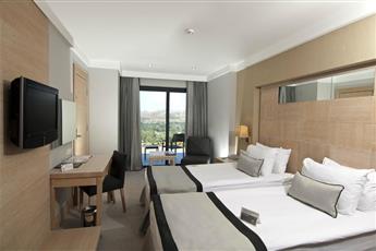 Ramada Resort by Wyndham Bodrum 5*