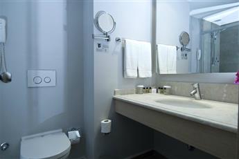 Ramada Resort by Wyndham Bodrum 5*