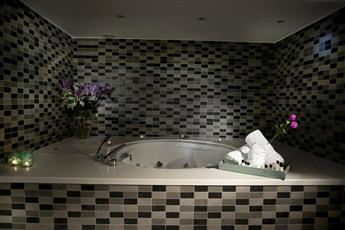 Ramada Resort by Wyndham Bodrum