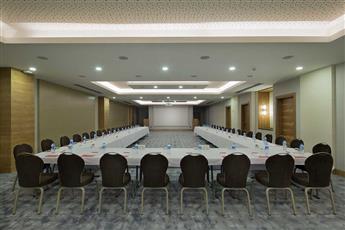 Ramada Resort by Wyndham Kusadasi & Golf 5*