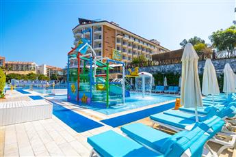 Ramada Resort by Wyndham Kusadasi & Golf