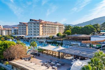 Ramada Resort by Wyndham Kusadasi & Golf