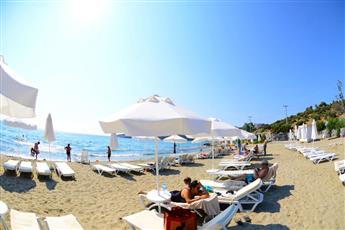 Ramada Resort by Wyndham Kusadasi & Golf