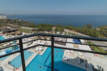 Ramada Resort by Wyndham Kusadasi & Golf