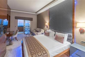 Ramada Resort by Wyndham Kusadasi & Golf