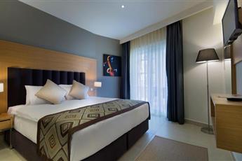 Ramada Resort by Wyndham Kusadasi & Golf