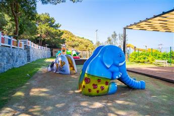 Ramada Resort by Wyndham Kusadasi & Golf