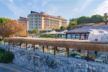 Ramada Resort by Wyndham Kusadasi & Golf