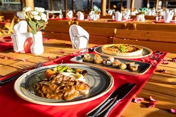 Ramada Resort by Wyndham Kusadasi & Golf