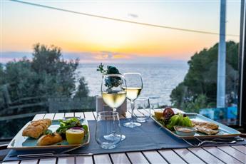 Ramada Resort by Wyndham Kusadasi & Golf