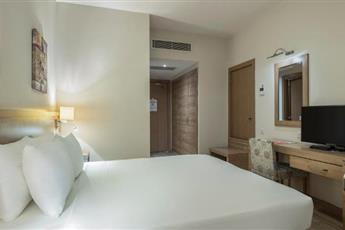 Ramada Resort by Wyndham Lara 5*