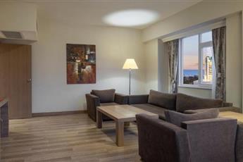 Ramada Resort by Wyndham Lara 5*