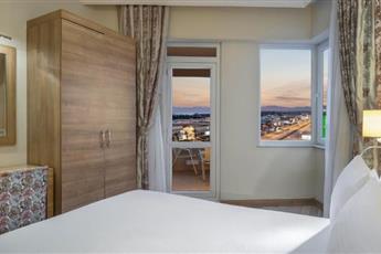 Ramada Resort by Wyndham Lara 5*