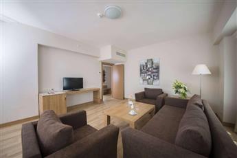 Ramada Resort by Wyndham Lara 5*