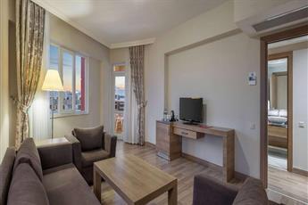 Ramada Resort by Wyndham Lara 5*