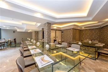 Ravi Hotel