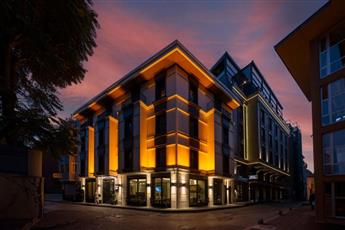 Ravi Hotel