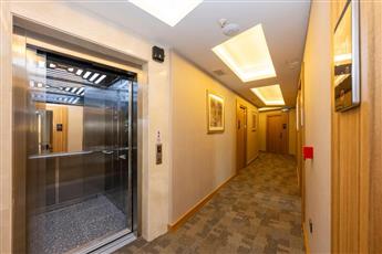 Ravi Hotel