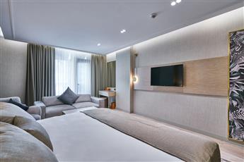 Rayelin Hotel Old City 4*