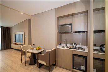 Rayelin Hotel Old Town 4*