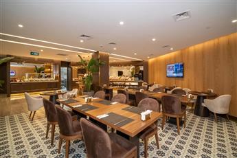 Rayelin Hotel Old Town 4*