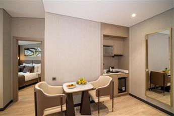 Rayelin Hotel Old Town 4*