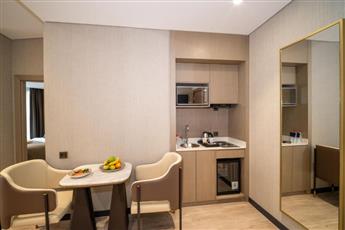 Rayelin Hotel Old Town 4*