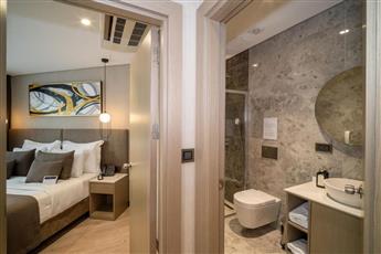 Rayelin Hotel Old Town 4*