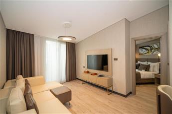 Rayelin Hotel Old Town 4*