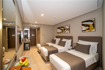 Rayelin Hotel Old Town 4*