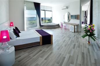 Raymar Resort & Aqua Hotel 5*