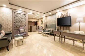 Raymond Hotel Old City 4*