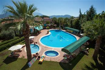Rebin Beach Hotel 3*