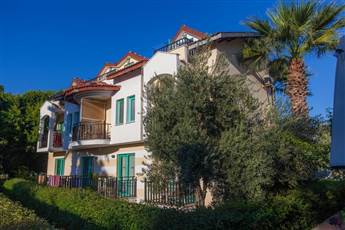 Rebin Beach Hotel 3*