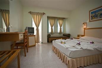 Rebin Beach Hotel 3*