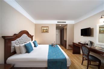 Recital Hotel 4*