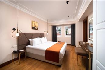 Recital Park Hotel 4*