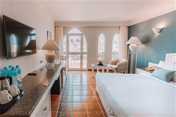 Reef Oasis Beach Resort 5*