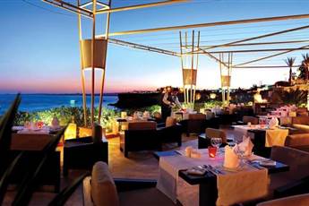 Reef Oasis Beach Resort 5*