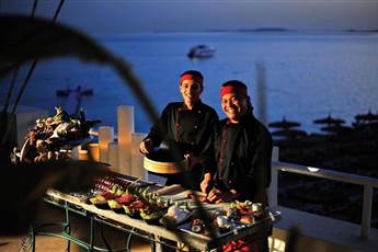 Reef Oasis Beach Resort 5*